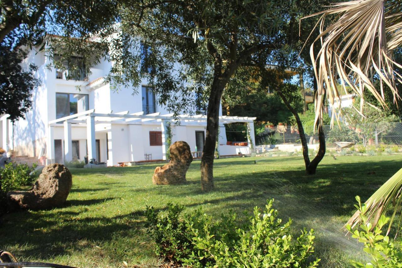 Villa La Conchiglia Rooms Cala Liberotto Exterior photo