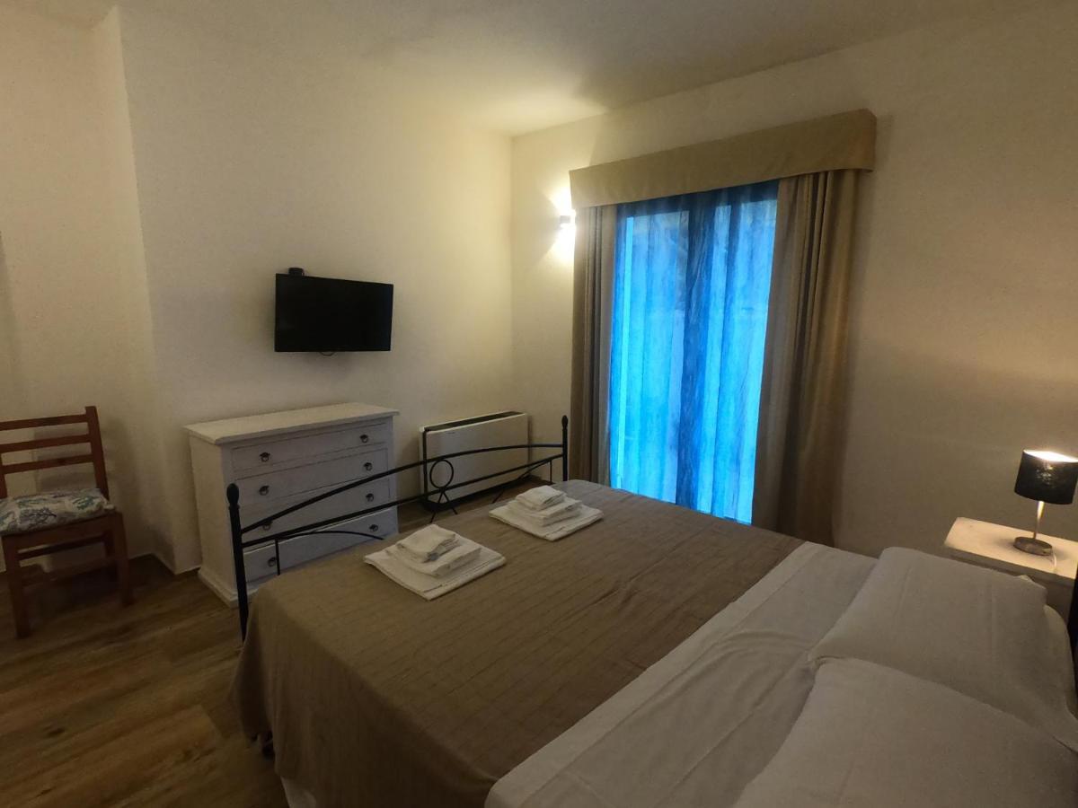 Villa La Conchiglia Rooms Cala Liberotto Exterior photo